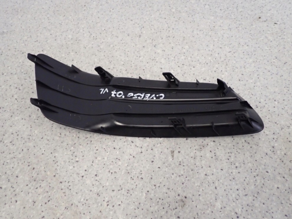 TOYOTA COROLLA VERSO 07- KRATKA ZAŚLEPKA HALOGENU LEWA 8/8