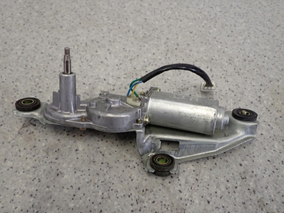 TOYOTA COROLLA E11 HB 3 DRZWI SILNICZEK WYCIERACZKI TYŁ EUROPA 1/8