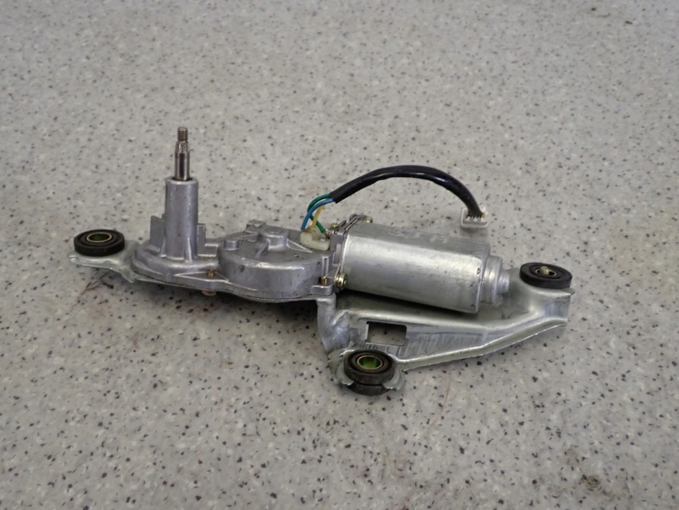 TOYOTA COROLLA E11 HB 3 DRZWI SILNICZEK WYCIERACZKI TYŁ EUROPA 8/8