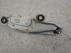 TOYOTA COROLLA E11 HB 3 DRZWI SILNICZEK WYCIERACZKI TYŁ EUROPA 4/8 MINIATURA