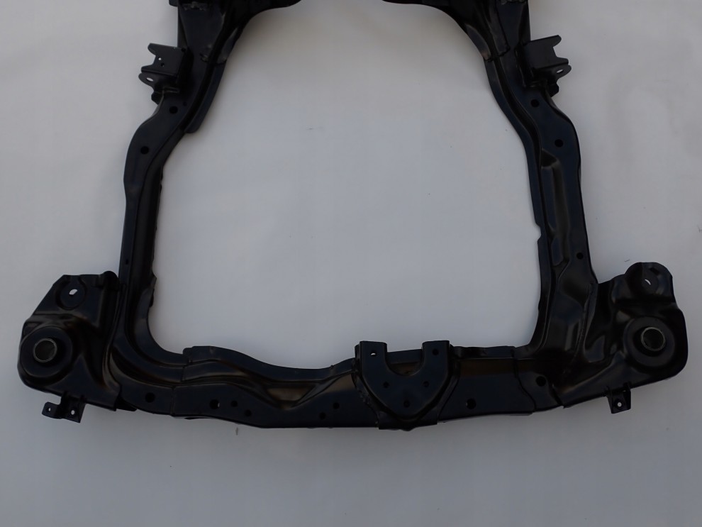 HYUNDAI TUCSON KIA SPORTAGE 04-10 SANKI BELKA POD SILNIK 3/11