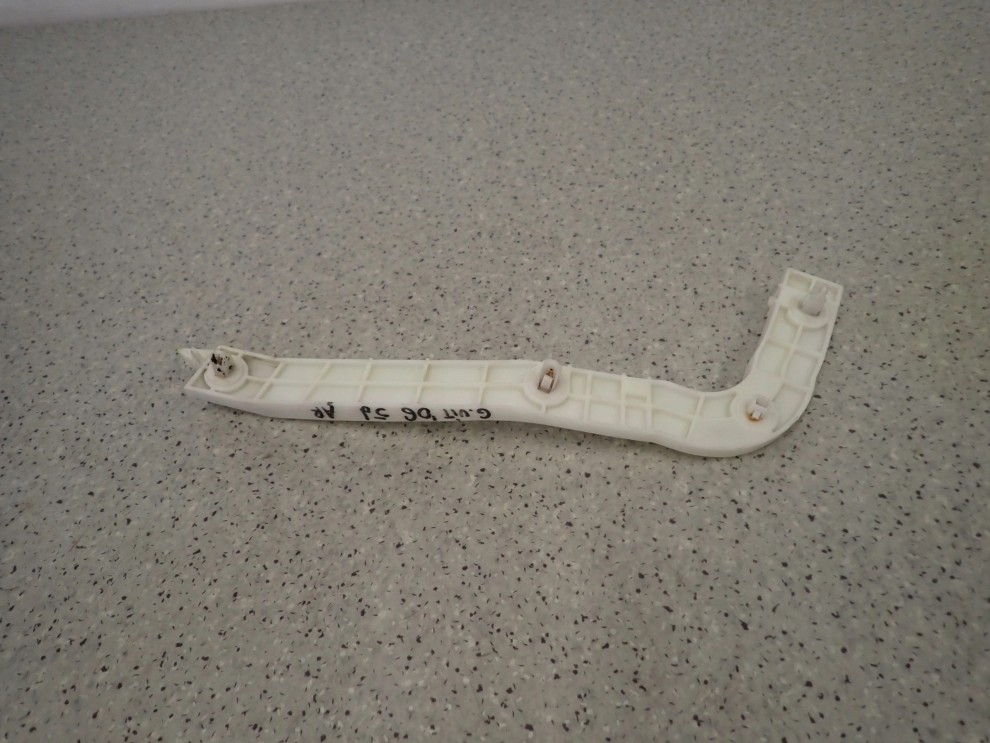 GRAND VITARA II 5d 06 - ŚLIZG ZDERZAKA TYLNY PRAWY 5/7