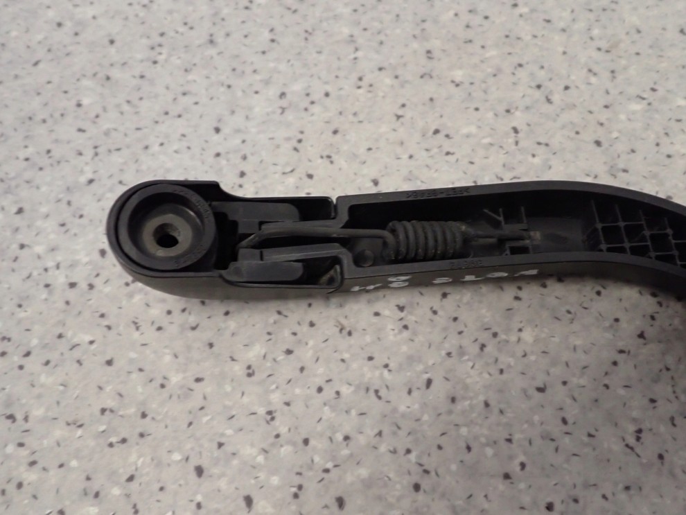 NISSAN NOTE E11 05-10 RAMIE WYCIERACZKI TYŁ 6/6