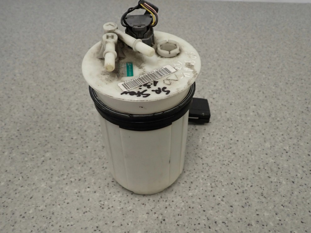 MITSUBISHI SPACE STAR BENZYNA 98- POMPA PALIWA PŁYWAK 4/7