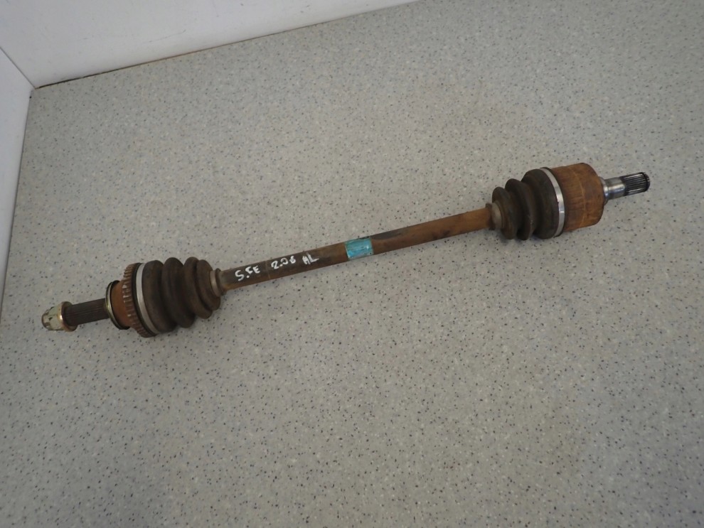 SANTA FE I 01-05 PÓŁOŚ TYLNA LEWA 2.0 CRDI 4WD 1/8