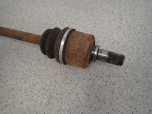 SANTA FE I 01-05 PÓŁOŚ TYLNA LEWA 2.0 CRDI 4WD 5/8 MINIATURA