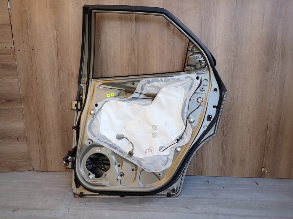 HONDA CIVIC UFO VIII 06- DRZWI TYLNE PRAWE MH701M 13/14