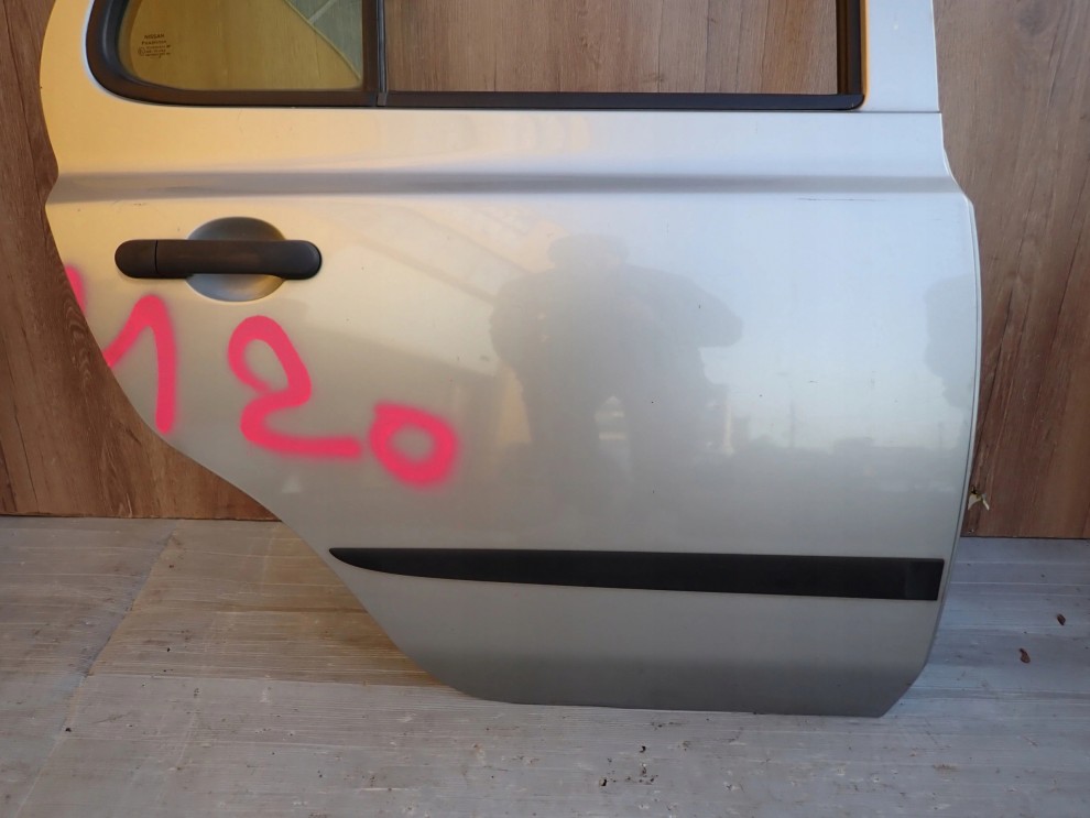 NISSAN MICRA K12 03-10 5d DRZWI TYLNE PRAWE KY0 5/10