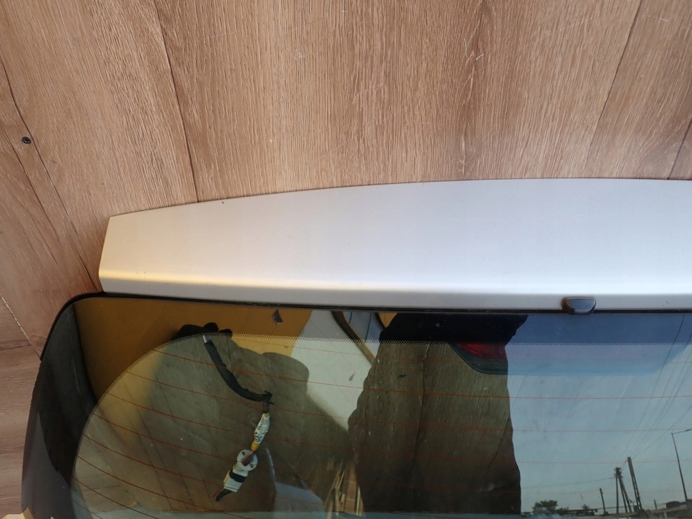 TOYOTA YARIS FR 99-05 KLAPA BAGAŻNIKA SZYBA 1E7 3/16