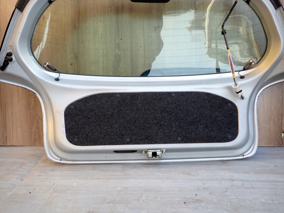 TOYOTA YARIS FR 99-05 KLAPA BAGAŻNIKA SZYBA 1E7 16/16