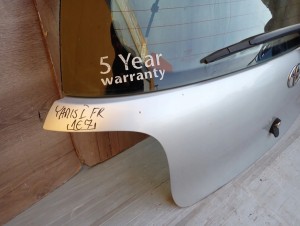 TOYOTA YARIS FR 99-05 KLAPA BAGAŻNIKA SZYBA 1E7 12/16 MINIATURA