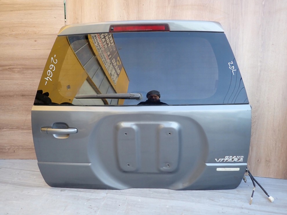 SUZUKI GRAND VITARA 06- KLAPA BAGAŻNIKA SZYBA TYŁ ZDL 1/11