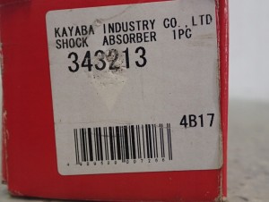 AMORTYZATOR TYŁ KYB 343213 MITSUBISHI TOYOTA NISSAN 6/6 MINIATURA