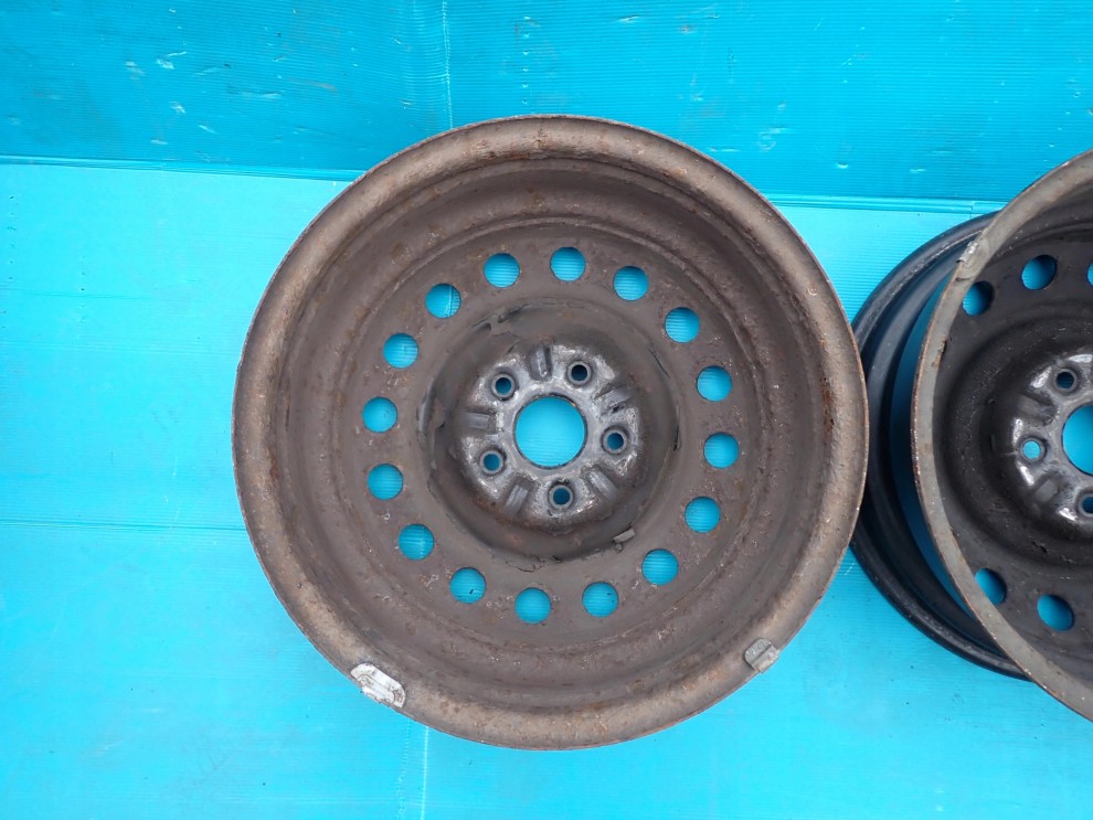 TOYOTA AVENSIS T25 02-07 FELGA STALOWA 16x6.5J ET45 6/9