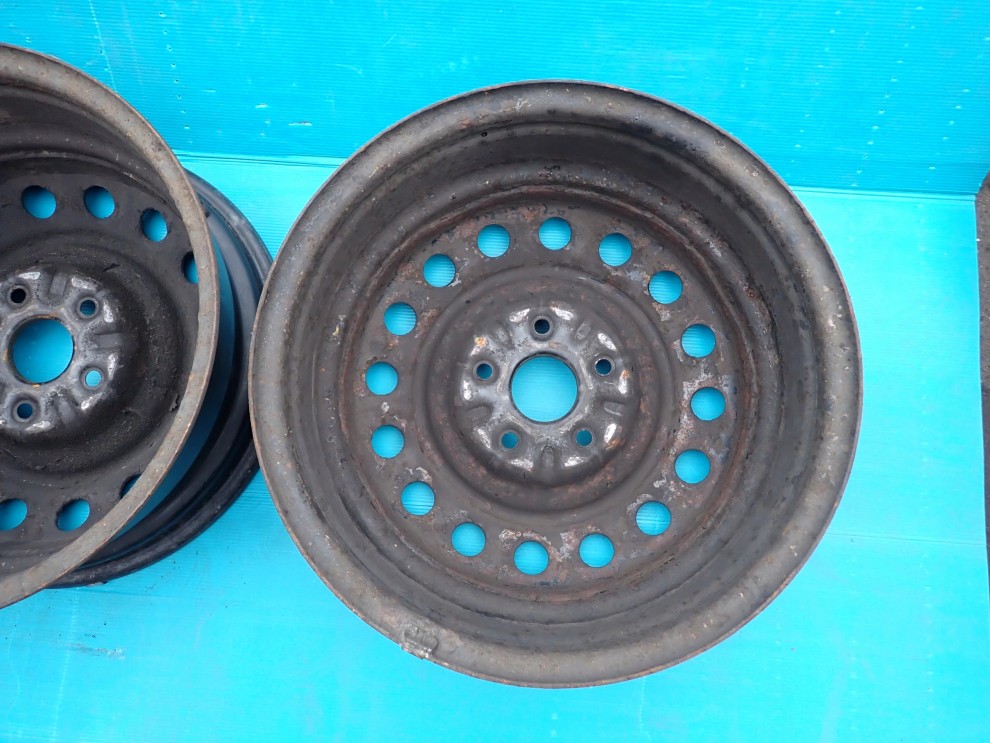 TOYOTA AVENSIS T25 02-07 FELGA STALOWA 16x6.5J ET45 8/9