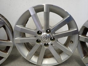 SUZUKI GRAND VITARA 06- FELGI ALUMINIOWE KOMPLET 17x6.5J 5X114.3 4/10 MINIATURA