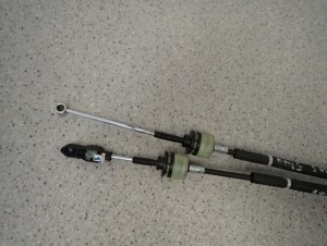 SUZUKI SPLASH 1.3 DDDIS DIESEL 08- LINKI ZMIANY BIEGÓW MANUAL 6/11 MINIATURA