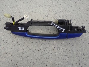 SUZUKI SX4 S-CROSS 13-21 KLAMKA DRZWI PRZEDNICHH PRAWYCH ZUM 4/5 MINIATURA