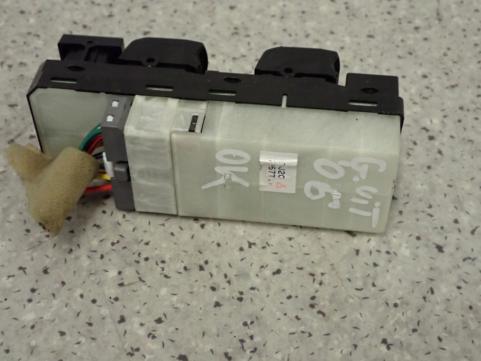 GRAND VITARA II 06 - PANEL STEROWANIA SZYBAMI LEWY 4 SZYBY 5/6