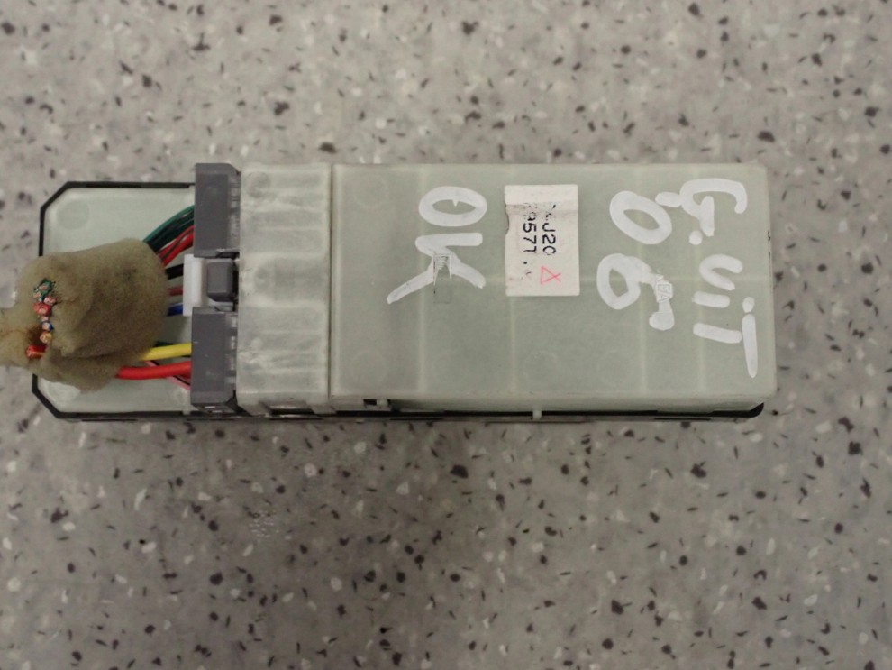 GRAND VITARA II 06 - PANEL STEROWANIA SZYBAMI LEWY 4 SZYBY 6/6