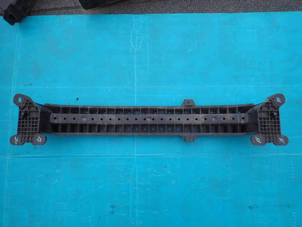 SUZUKI SWIFT MK7 10-16 BELKA ZDERZAKA TYLNEGO 5/5