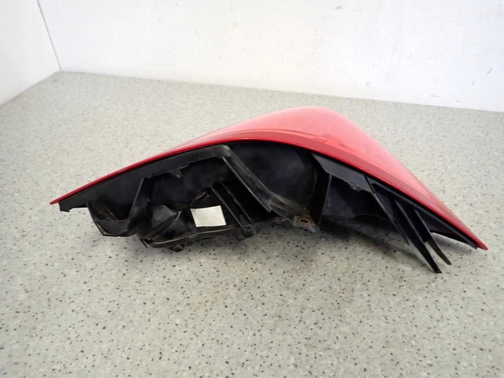 NISSAN PRIMERA 02-07 P12 HB 5D LAMPA TYLNA LEWA 5/6