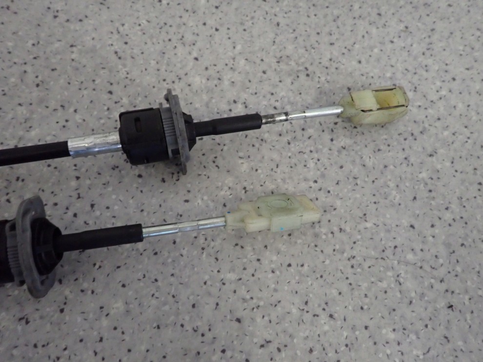 HYUNDAI I30 1.6 CRDI 08-12 LINKI ZMIANY BIEGÓW 6/6