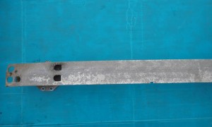 TOYOTA AVENSIS T25 KOMBI 02- BELKA ZDERZAKA TYLNEGO 2/5 MINIATURA