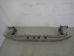 TOYOTA AVENSIS T25 02- BELKA ZDERZAKA PRZEDNIEGO PRZÓD 5/7 MINIATURA