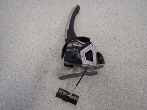 TOYOTA AURIS 06- DŹWIGNIA HAMULCA RĘCZNEGO 2/9 MINIATURA