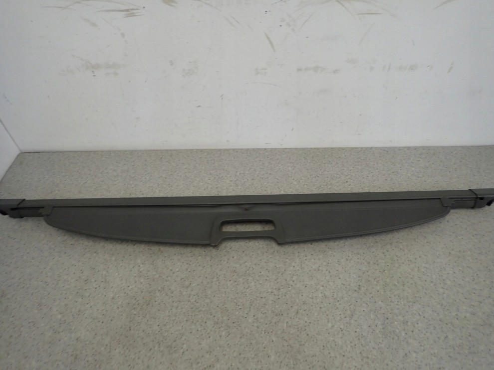 HYUNDAI SANTA FE I 01- ROLETA BAGAŻNIKA 1/8