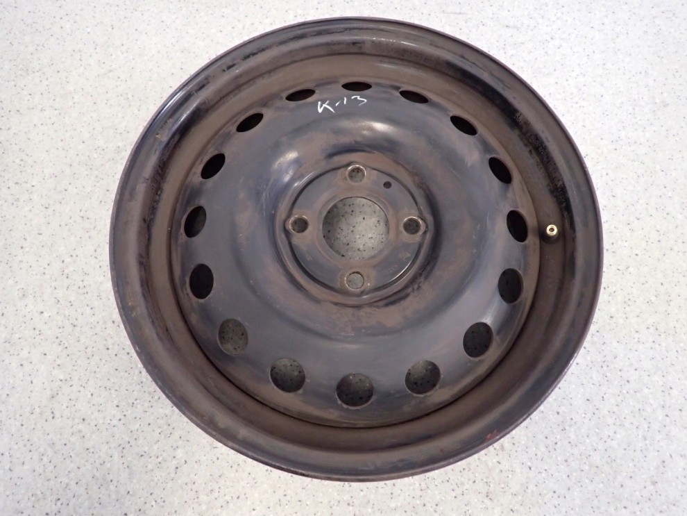 NISSAN MICRA K13 10- FELGA STALOWA 15x5.5J 4X100 1/4