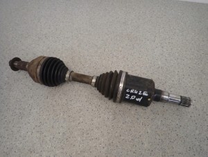 CHEVROLET CRUZE 2.0 DIESEL 08- PÓŁOŚ LEWA KRÓTKA 3/7 MINIATURA