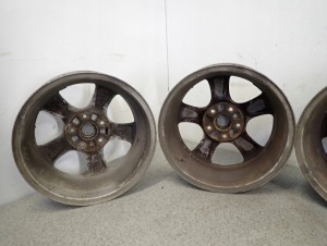 SUZUKI SX4 06- FELGI ALUMINIOWE ALUFELGI 16x6J ET50 11/11 MINIATURA