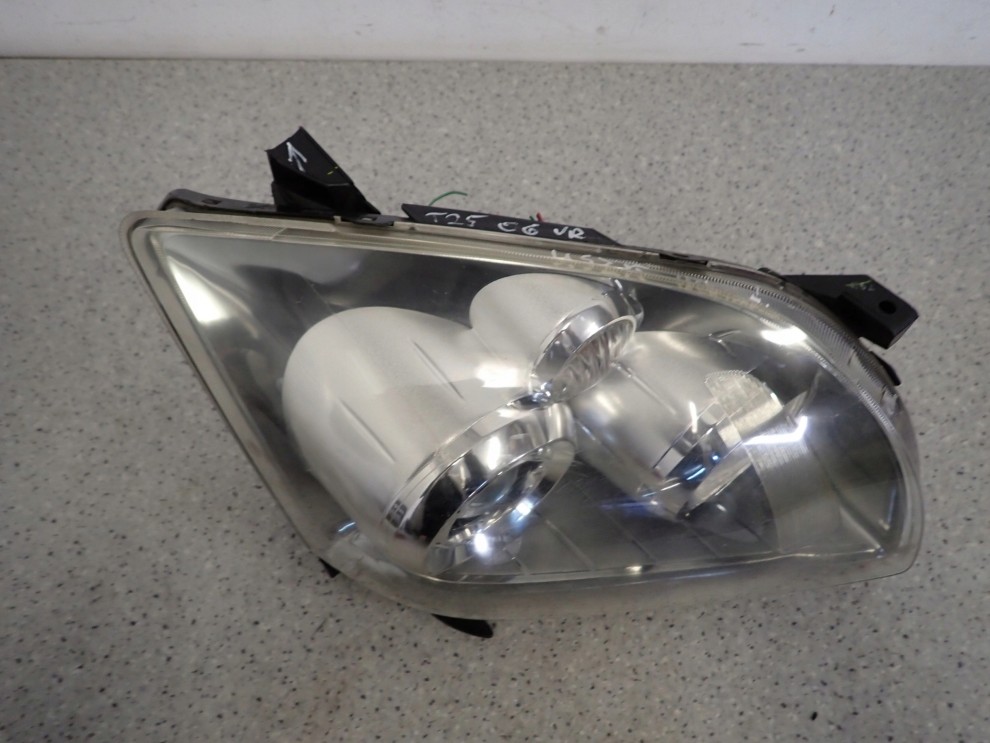 TOYOTA AVENSIS T25 06- REFLEKTOR PRAWY LAMPA PRZEDNIA PRAWA LIFT 7/16