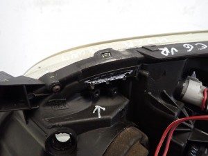 TOYOTA AVENSIS T25 06- REFLEKTOR PRAWY LAMPA PRZEDNIA PRAWA LIFT 11/16 MINIATURA