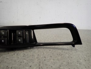 CHEVROLET ORLANDO 10- PANEL STEROWANIA SZYB PRZEDNI LEWY 3/6 MINIATURA