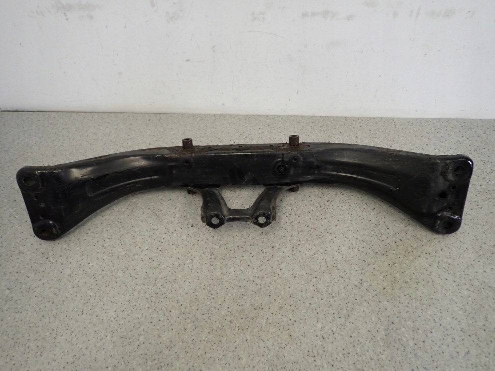 TOYOTA CELICA VI 94-99 BELKA TYLNA ZAWIESZENIA 1/9