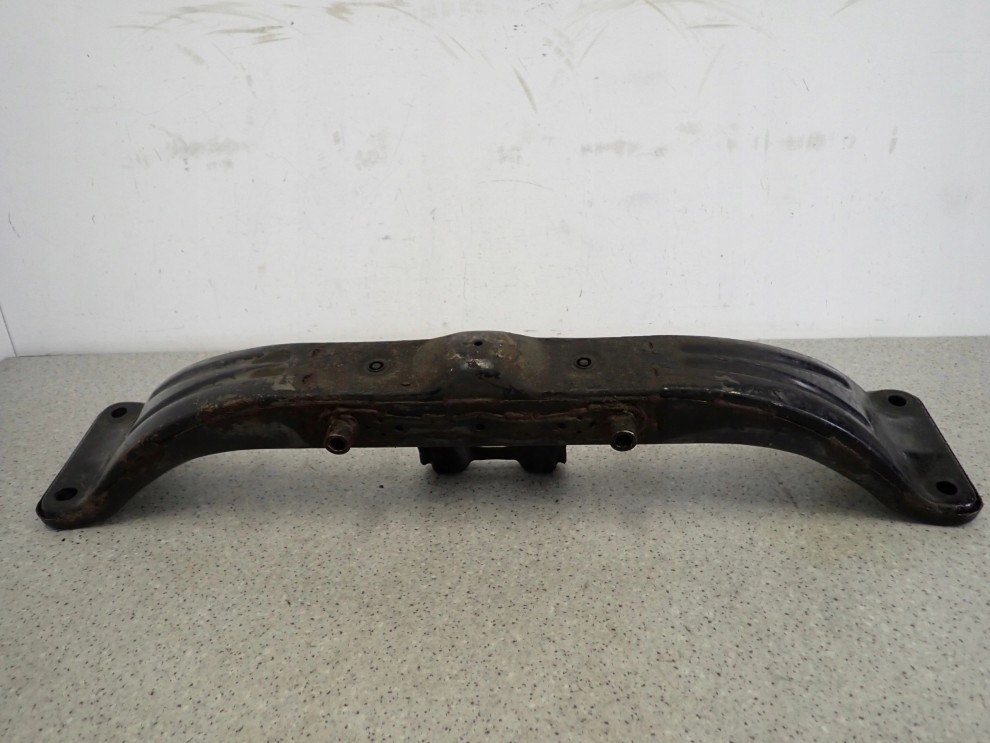 TOYOTA CELICA VI 94-99 BELKA TYLNA ZAWIESZENIA 3/9