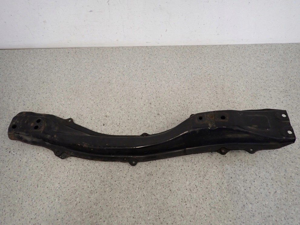 TOYOTA CELICA VI 94-99 BELKA PRZEDNIA POD SILNIK WZDŁUŻNA 1/6