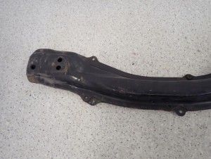 TOYOTA CELICA VI 94-99 BELKA PRZEDNIA POD SILNIK WZDŁUŻNA 2/6 MINIATURA