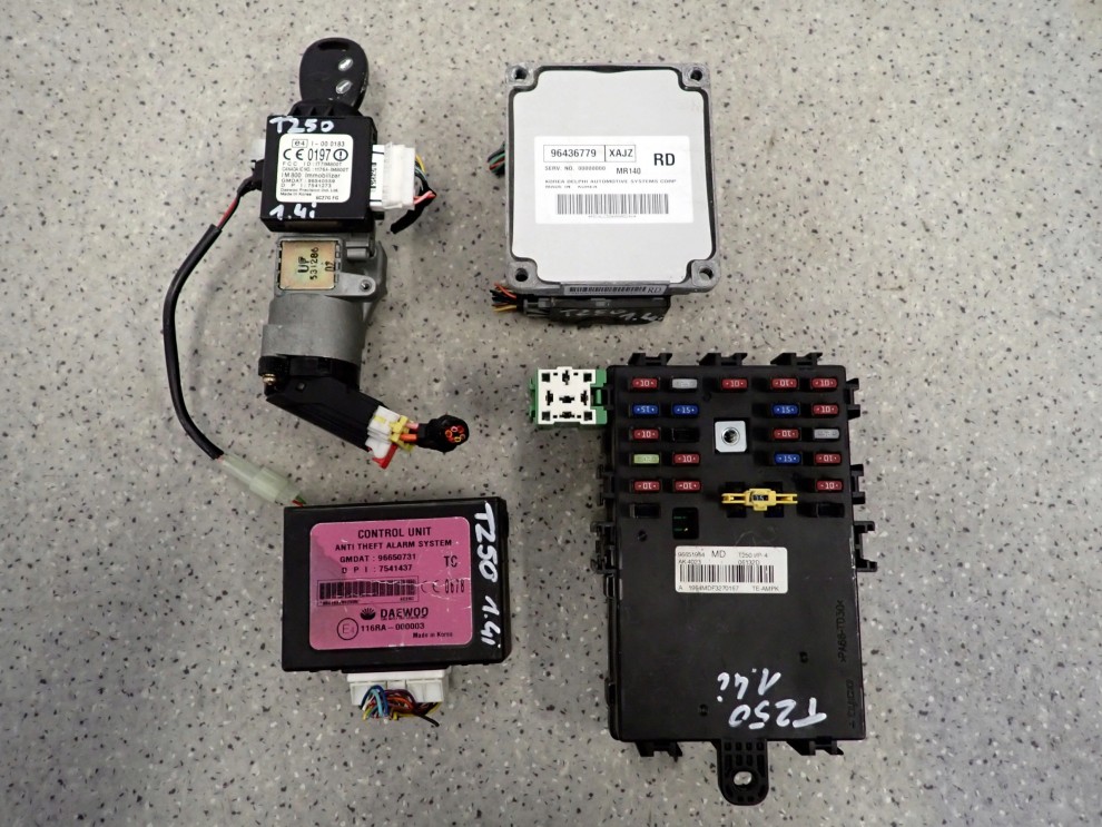 CHEVROLET AVEO 1.4 BENZYNA T250 07- ZESTAW STARTOWY KOMPUTER STACYJKA 1/6