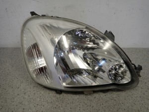 TOYOTA YARIS I FR 03- LAMPA PRZEDNIA PRAWA REFLEKTOR