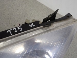 TOYOTA AVENSIS T25 03-05 REFLEKTOR LAMPA PRZEDNIA LEWA 6/10 MINIATURA