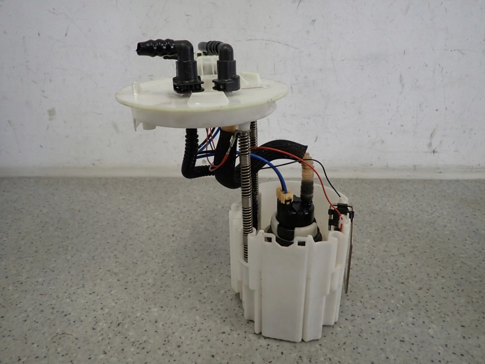 CHEVROLET CRUZE 2.0 DIESEL 08- POMPA PALIWA CZUJNIK POZIOMU 3/4