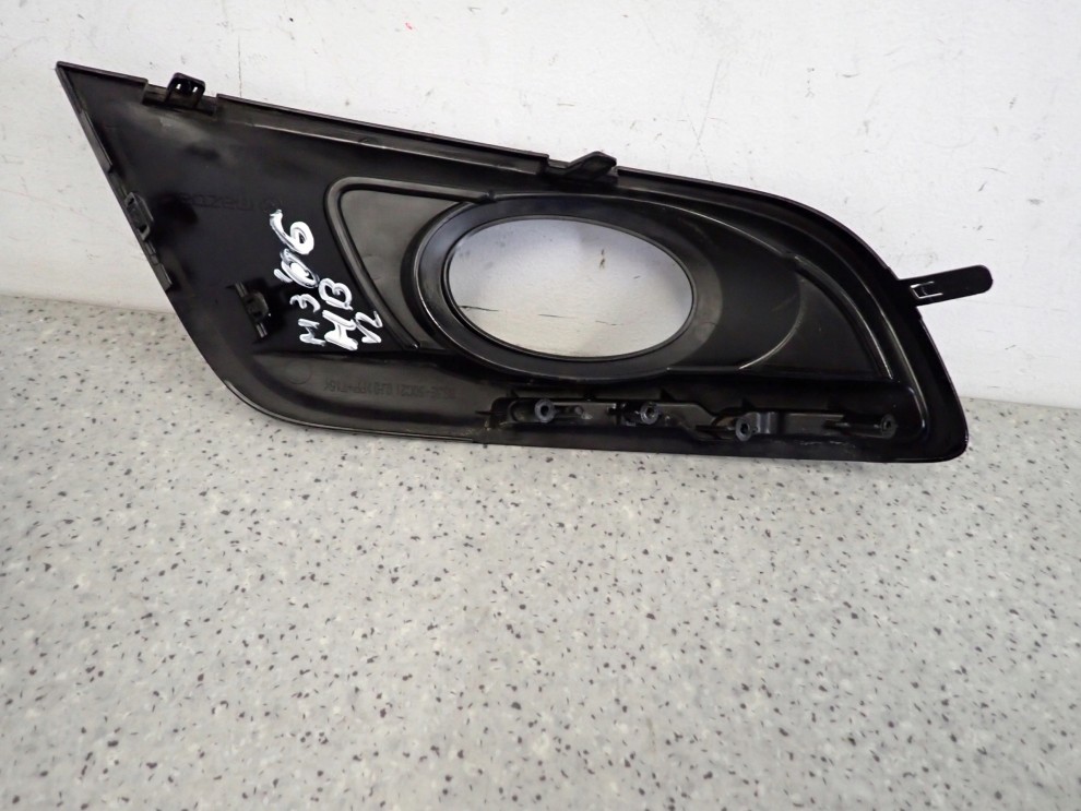 MAZDA3 MAZDA 3 BK HB 06-08 ZAŚLEPKA HALOGENU LEWA KRATKA RAMKA 5/5