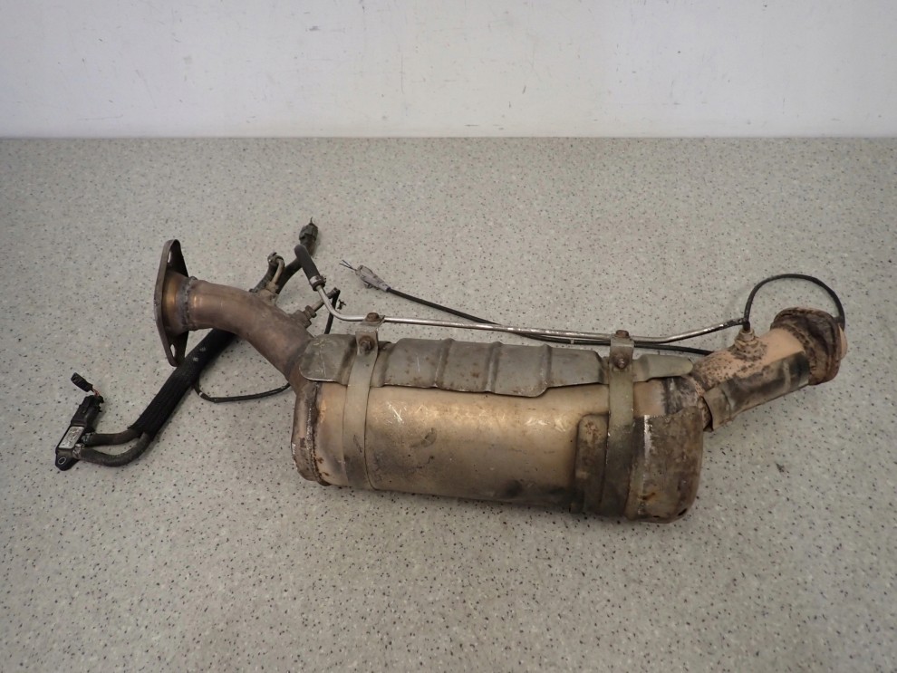 SUZUKI GRAND VITARA II 1.9 DDIS 05-08 FILTR CZĄSTECZEK STAŁYCH DPF 4/8