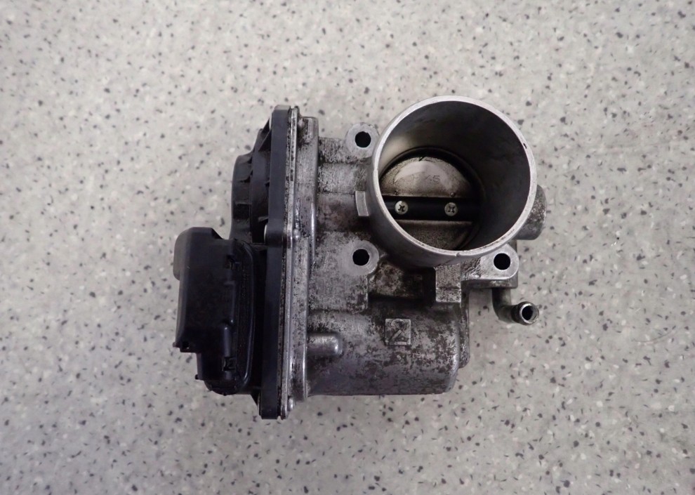 SUZUKI CELERIO 1.0i 14-19 PRZEPUSTNICA POWIETRZA 1/5