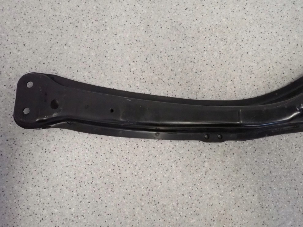 TOYOTA AVENSIS T22 97-02 BELKA ZAWIESZENIA WZDŁUŻNA 2/6