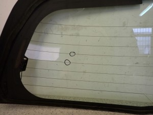 HONDA JAZZ 02-07 SZYBA TYLNA W KLAPE BAGAŻNIKA 7/7 MINIATURA